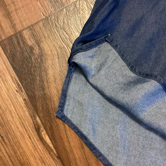 C. Wonder Blue Denim Chambray Ruffled Front Button Shirt Tunic 22W - Picture 9 of 10